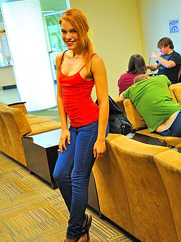 Flashing On Campus photos (Daisy Dalton)